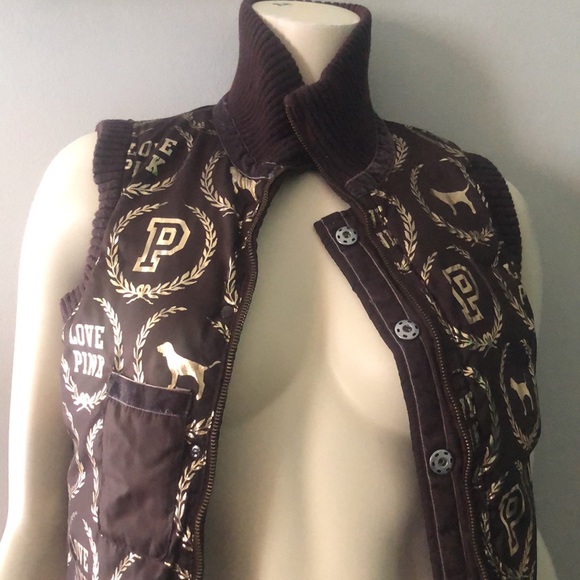 ‼️NEW INVENTORY‼️Victorias Secret Pink Reversible Brown Gold Logo Puffer Vest XS - Picture 7 of 8